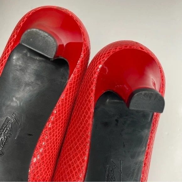 Trotters Fab Red Almond Toe 2” Pump Heel Sz 9.5 - Picture 12 of 13